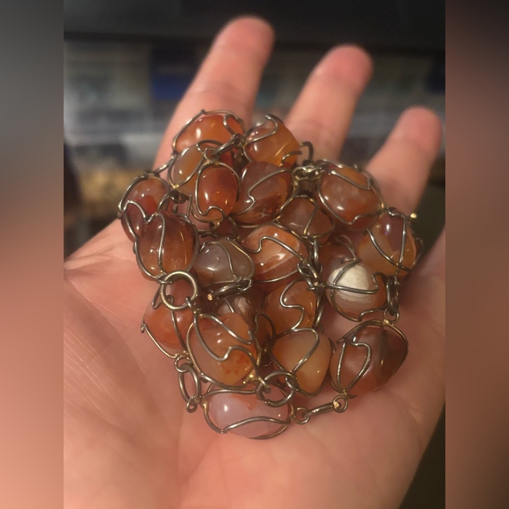 VINTAGE Genuine Carnelian Stone Elegant Necklace Wire Caged with Hook Clasp - Picture 8 of 11